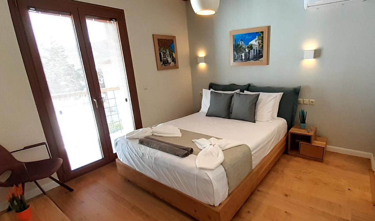Andros 4 All Seasons Villas & Suites Ormos  Exterior photo