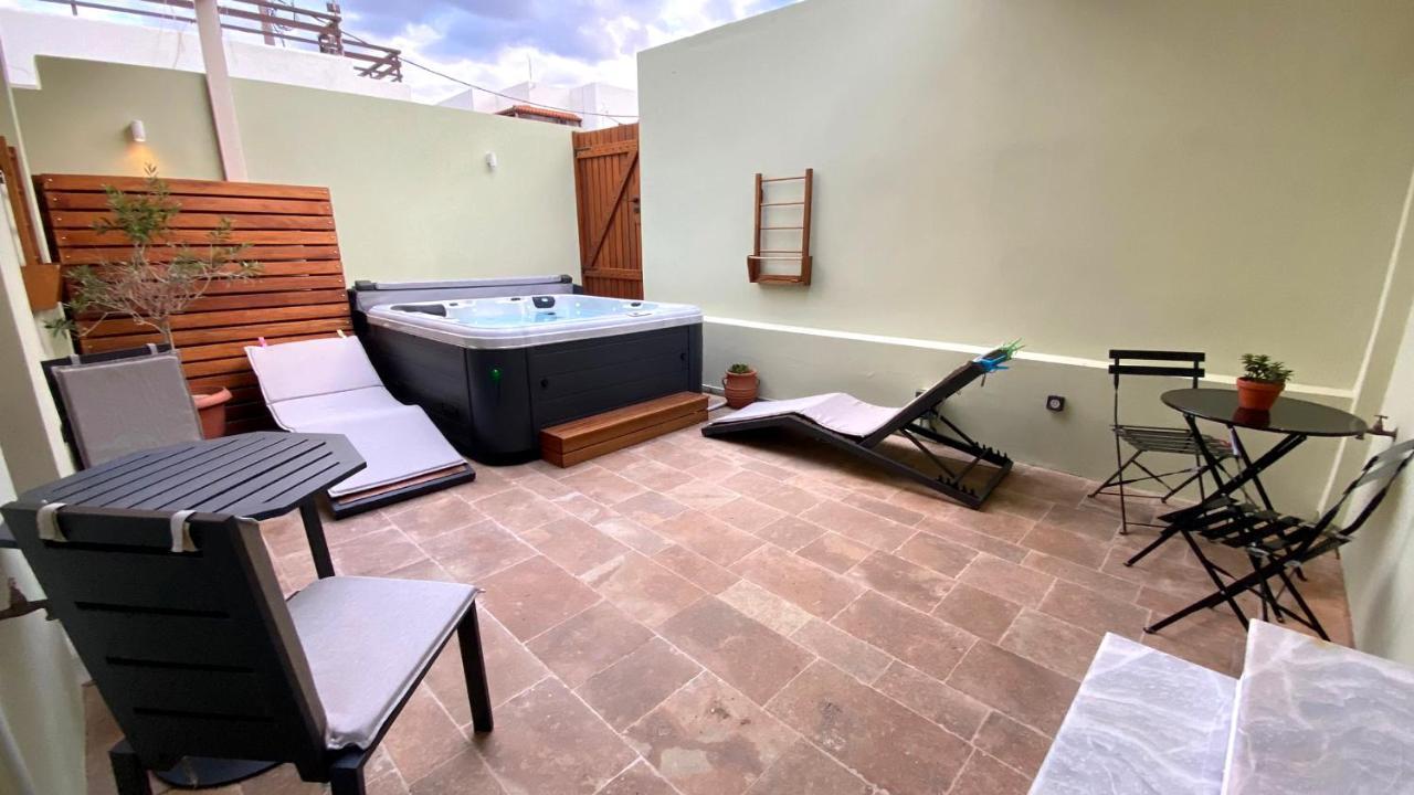 Andros 4 All Seasons Villas & Suites Ormos  Exterior photo