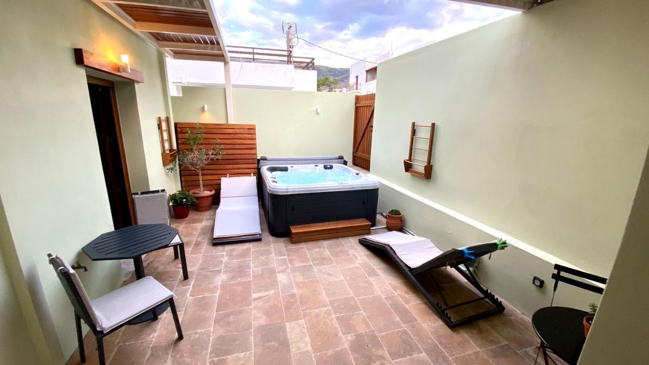 Andros 4 All Seasons Villas & Suites Ormos  Exterior photo