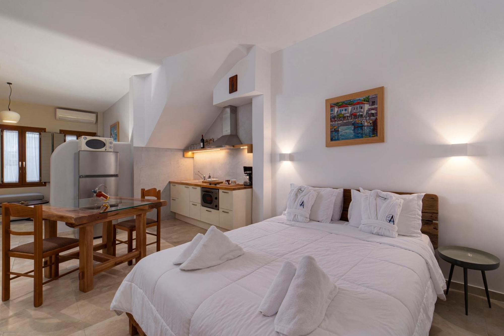 Andros 4 All Seasons Villas & Suites Ormos  Exterior photo